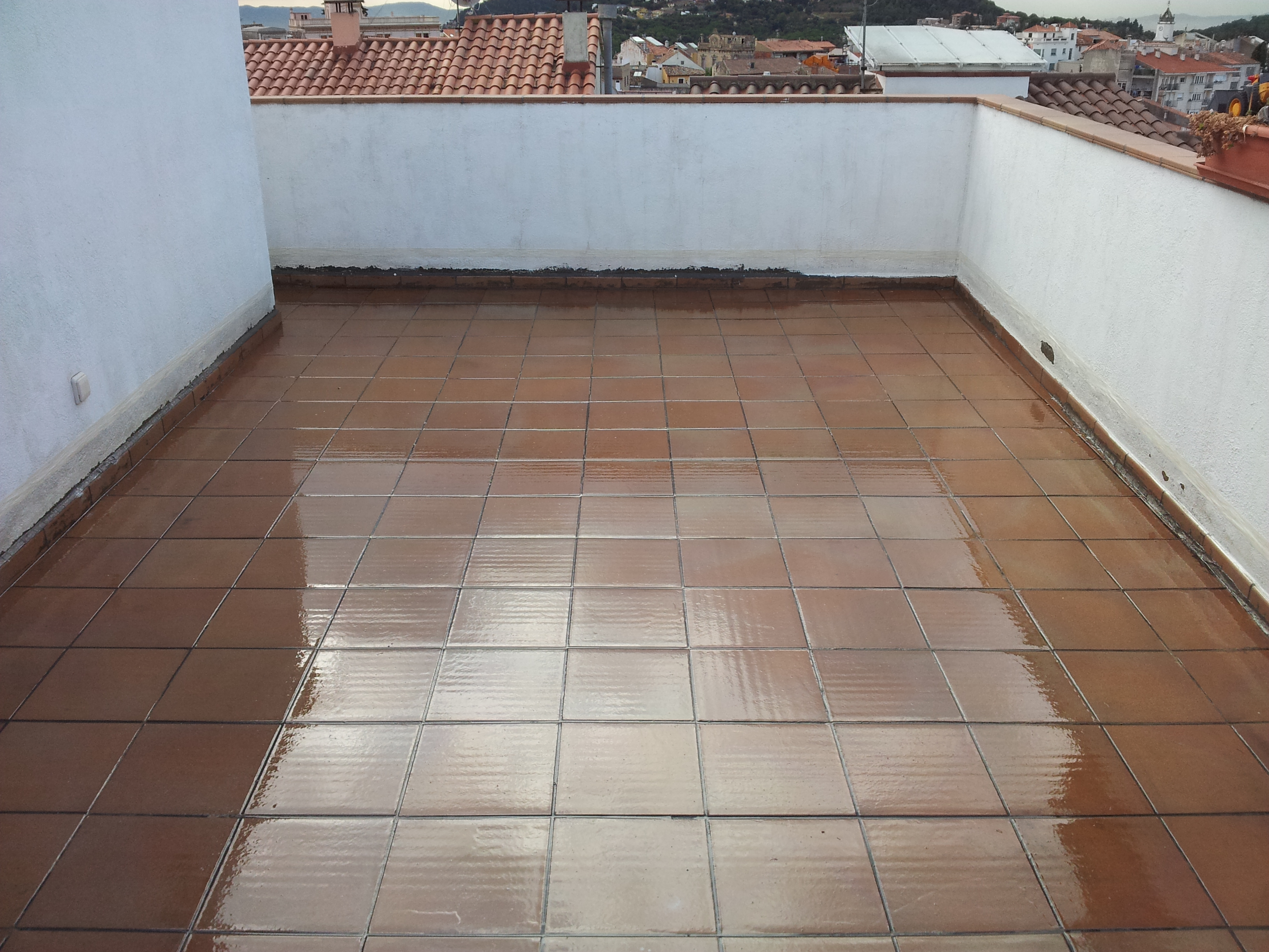 Impermeabilizar terrazas de baldosas